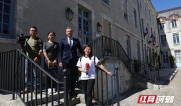 何老师爆料欠钱事件视频,揭秘娱乐圈背后的财务困境